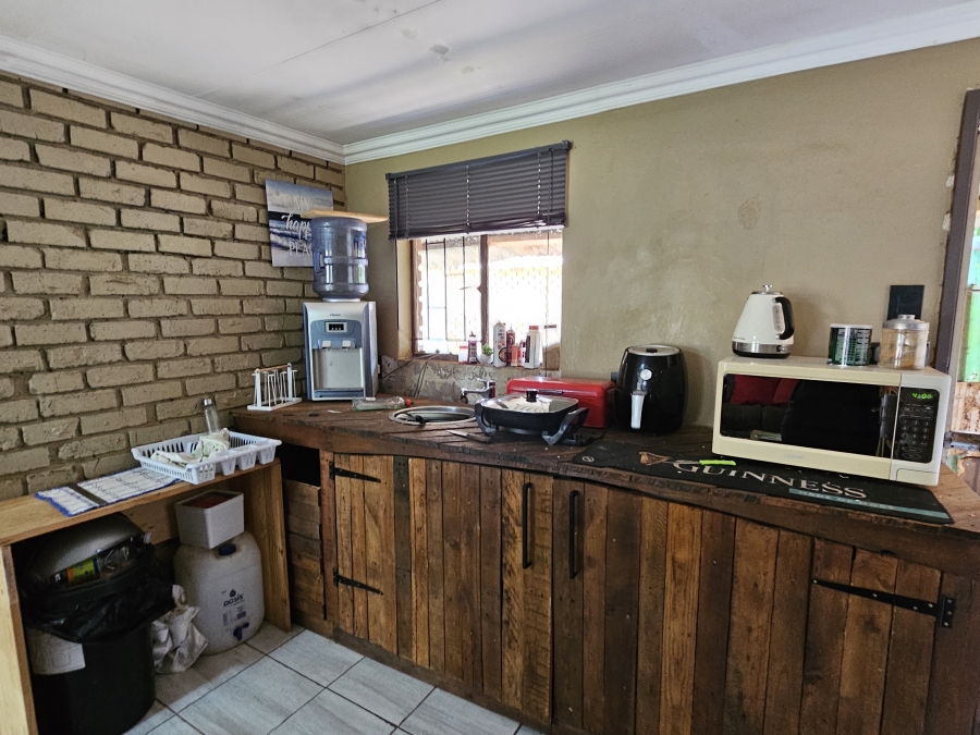 4 Bedroom Property for Sale in Vyfhoek A H North West